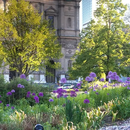 דירה ★bright, Spacious Apartment|palace Of Culture View★